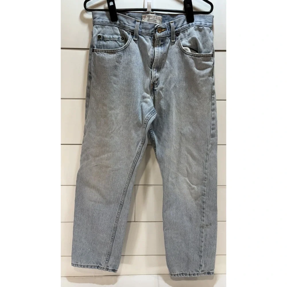 Signature by Levi Strauss Men's Regular Fit Jeans Light Wash Blue Denim 32x30